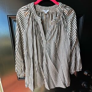 Crown & Ivy blouse striped gray and white with gold